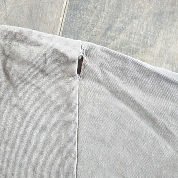 VTG Y2K STAR WARS MAY THE FORCE BE WITH YOU LUCAS FILMS WORN TEE MENS M - Picture 8 of 8